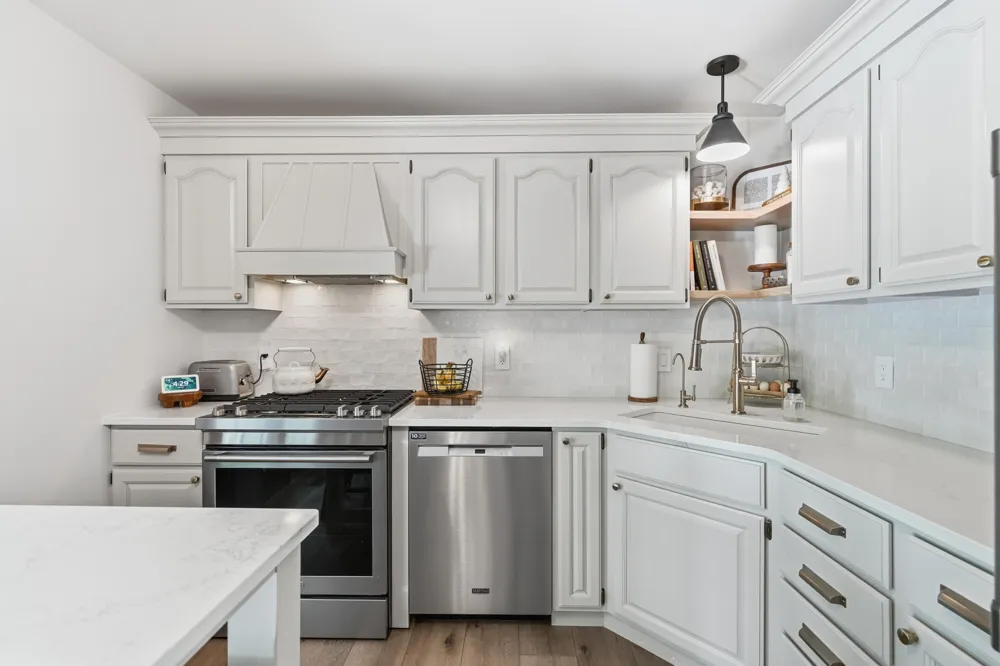 70070 2nd Avenue South Haven, MI 49090