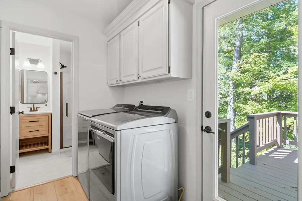 70070 2nd Avenue South Haven, MI 49090