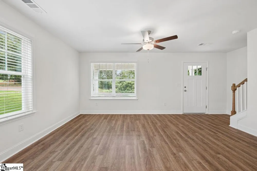 674 Saxon Avenue Spartanburg, SC 29301
