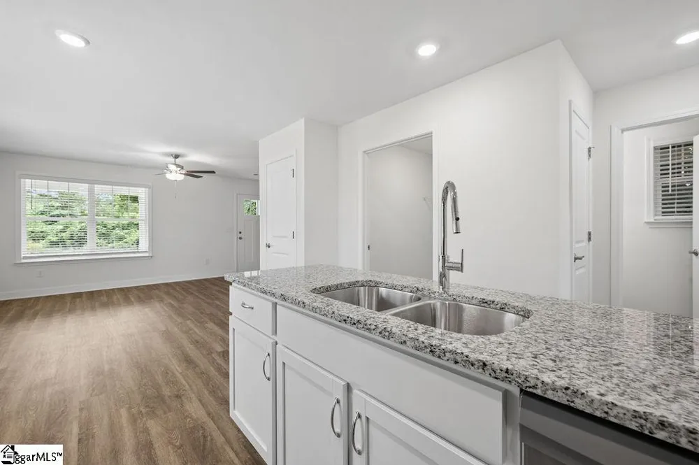 674 Saxon Avenue Spartanburg, SC 29301