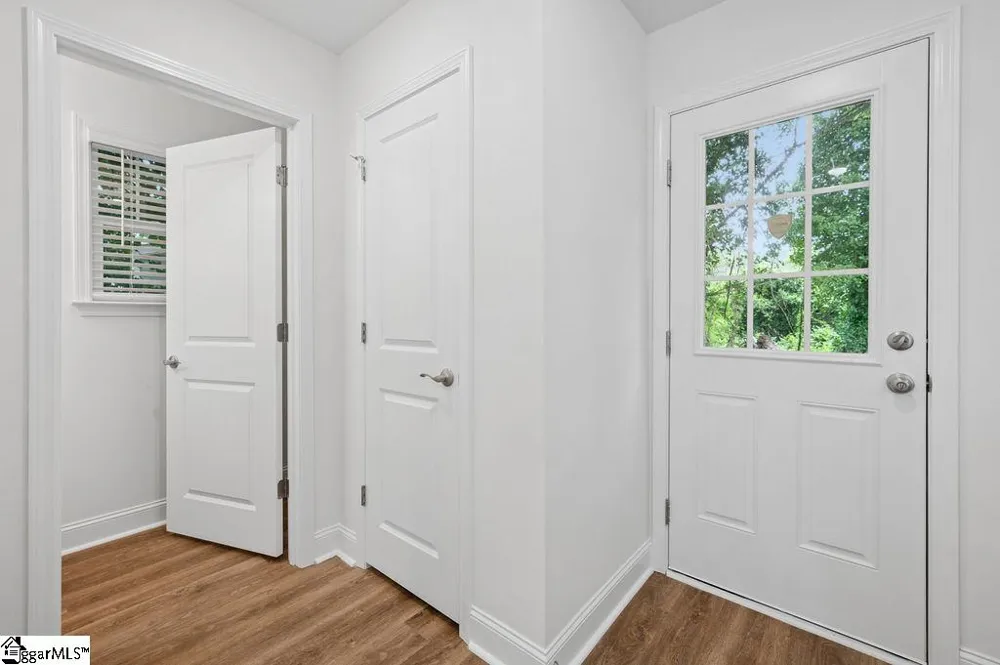 674 Saxon Avenue Spartanburg, SC 29301