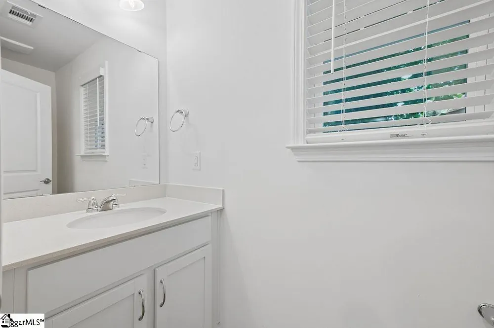 674 Saxon Avenue Spartanburg, SC 29301