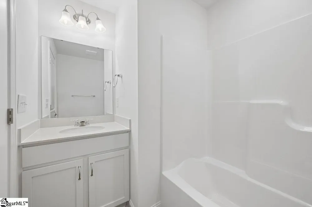674 Saxon Avenue Spartanburg, SC 29301