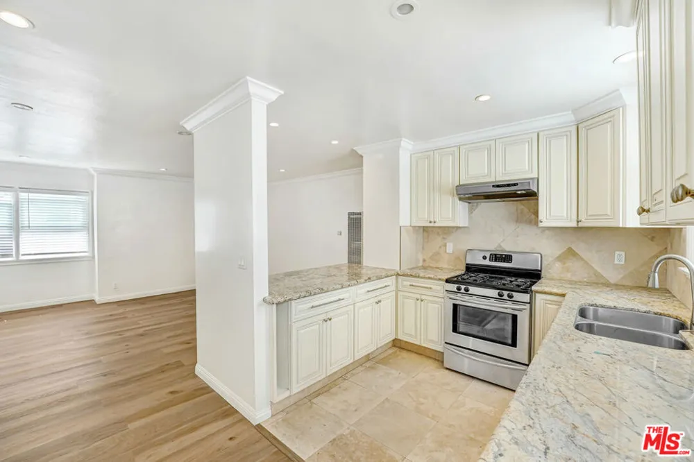 2227 Montana Avenue Santa Monica, CA 90403