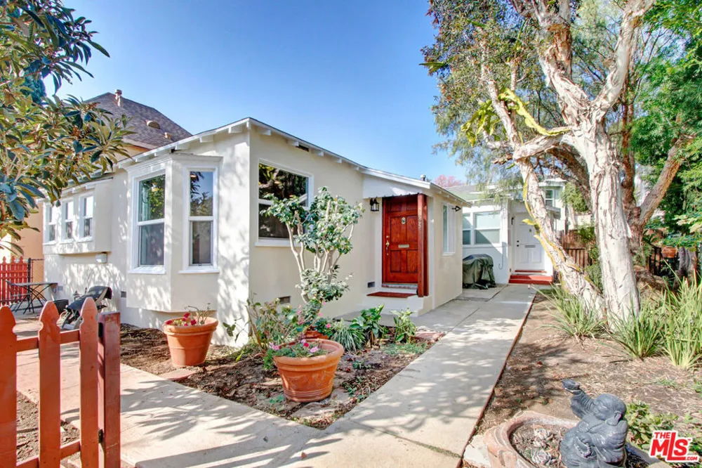 2227 Montana Avenue Santa Monica, CA 90403