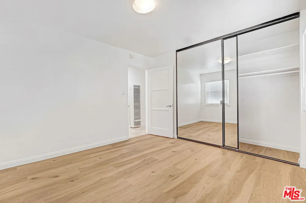2227 Montana Avenue Santa Monica, CA 90403