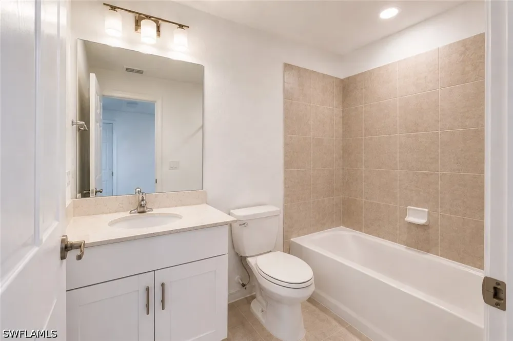 Address Not Shown Fort Myers, FL 33905