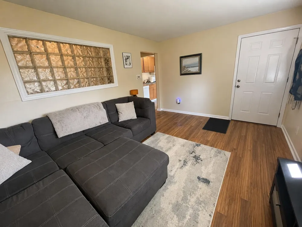 41900 Arthur Street Belleville, MI 48111