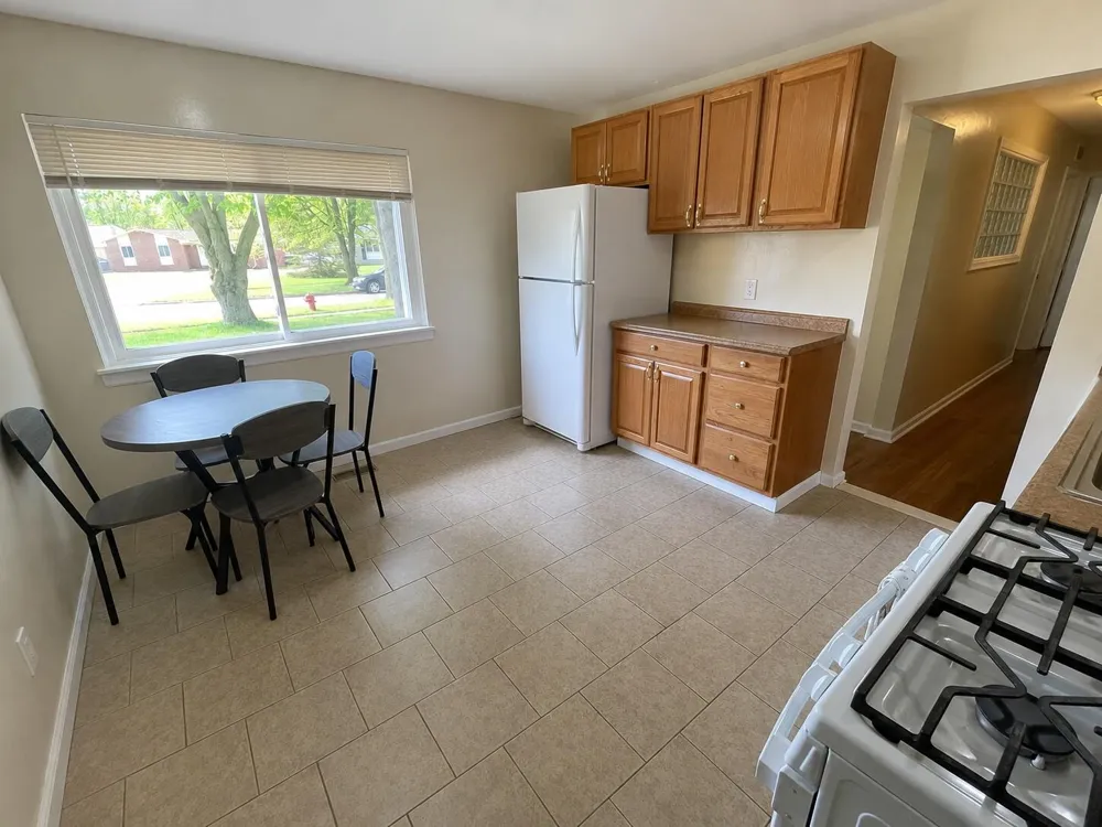 41900 Arthur Street Belleville, MI 48111