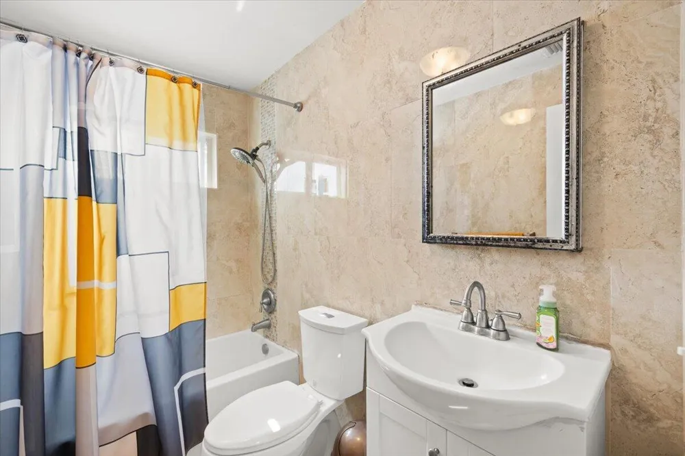 508 NE 2ND TERRACE Deerfield Beach, FL 33441