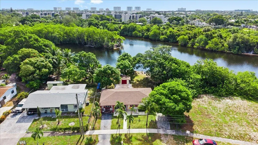 508 NE 2ND TERRACE Deerfield Beach, FL 33441