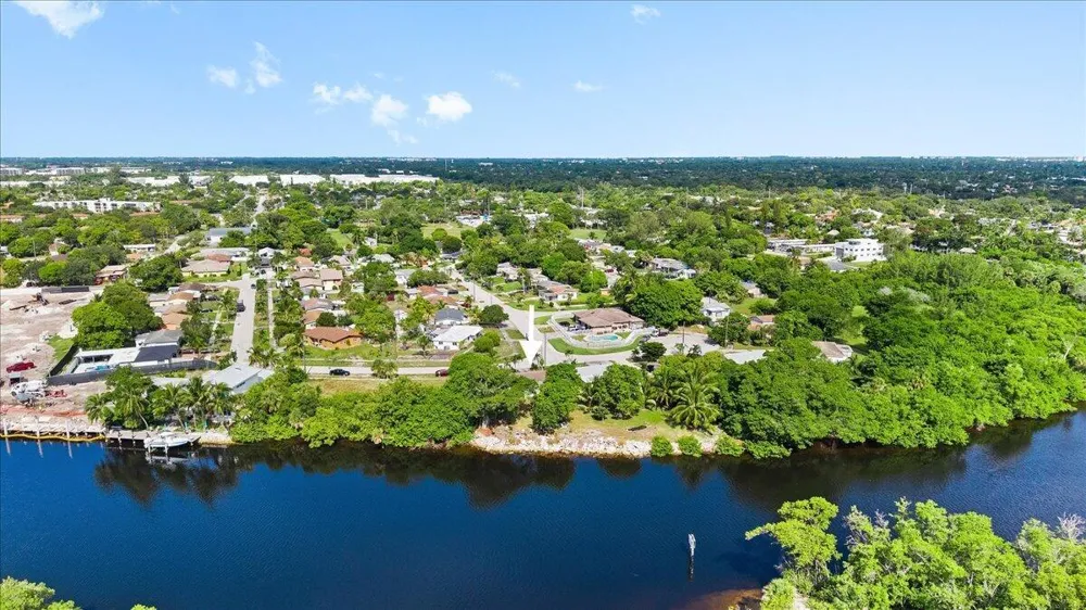 508 NE 2ND TERRACE Deerfield Beach, FL 33441