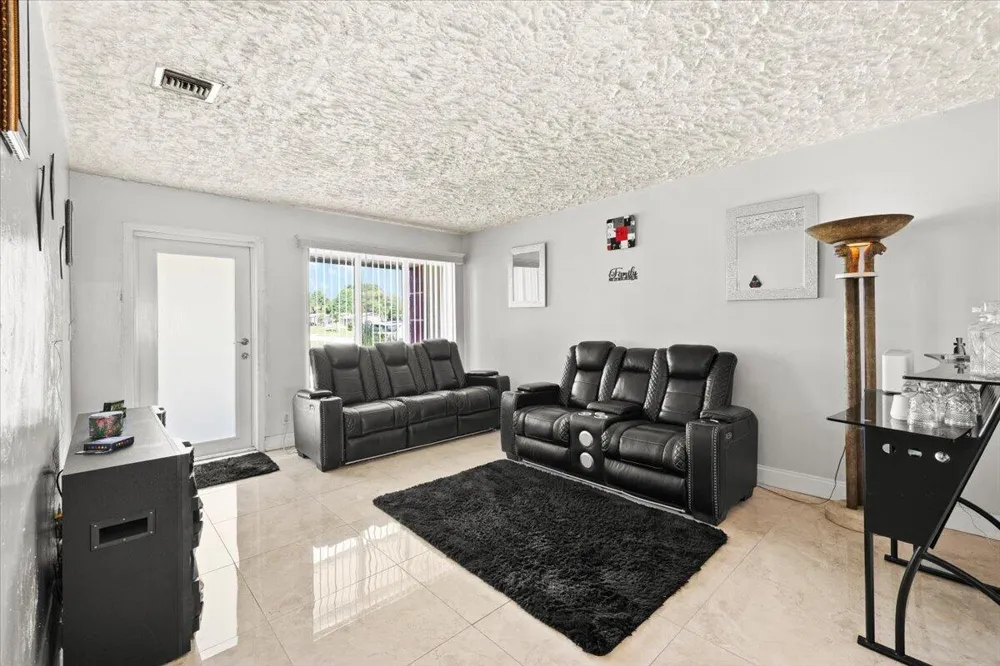 508 NE 2ND TERRACE Deerfield Beach, FL 33441