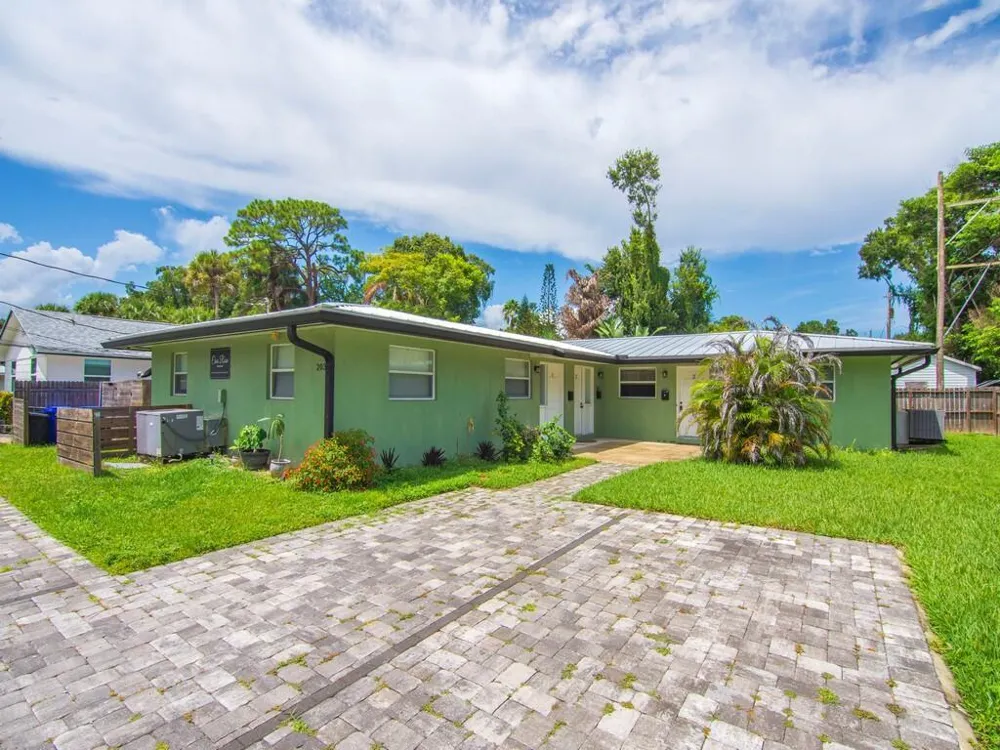 2036 19TH STREET ##3 Vero Beach, FL 32960