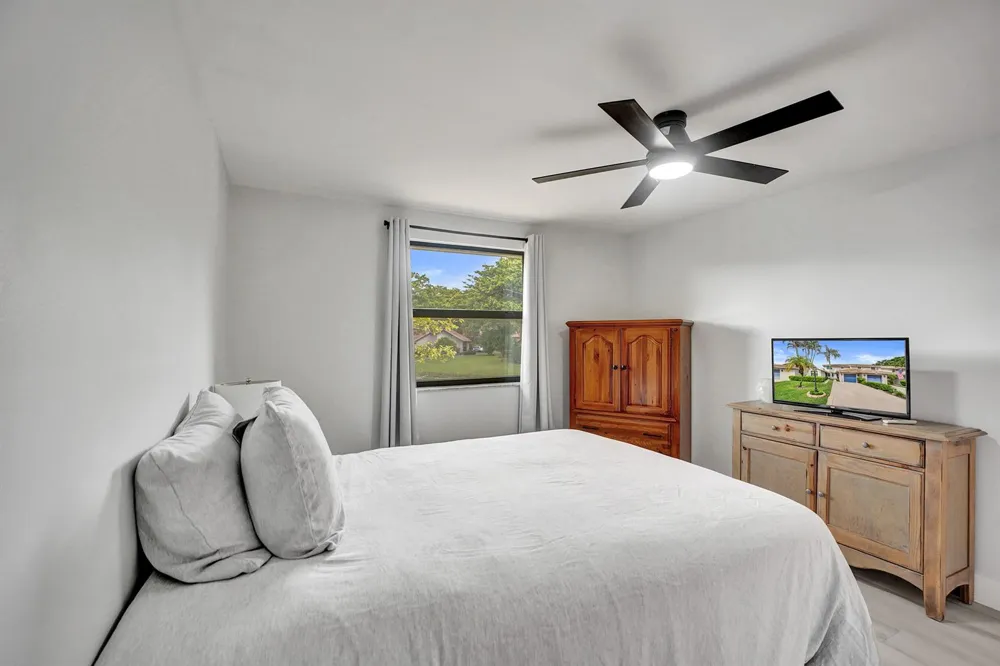 665 Deer Creek North Shore Drive Deerfield Beach, FL 33442