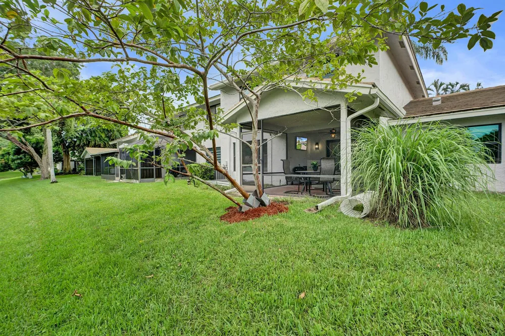 665 Deer Creek North Shore Drive Deerfield Beach, FL 33442