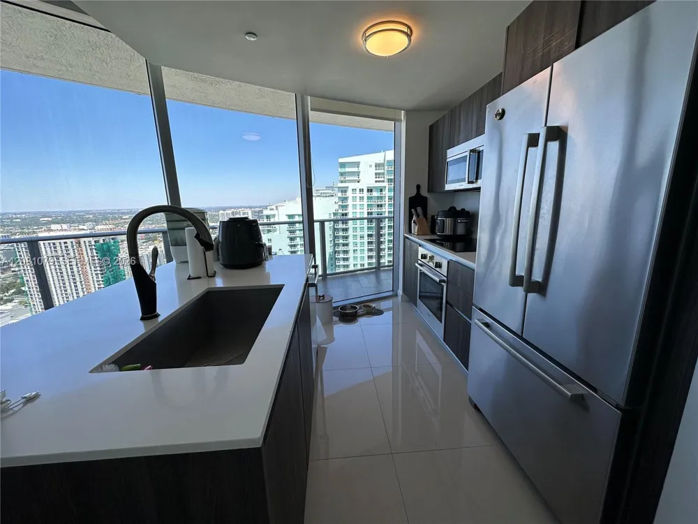 488 NE 18th St #4701 Miami, FL 33132