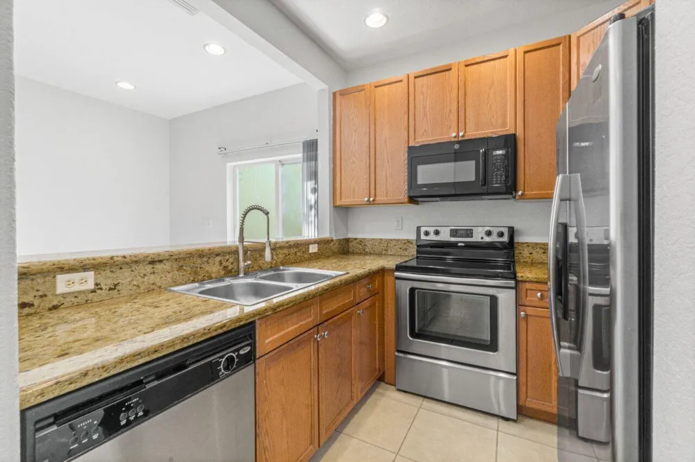 406 Lake Monterey Circle Boynton Beach, FL 33426
