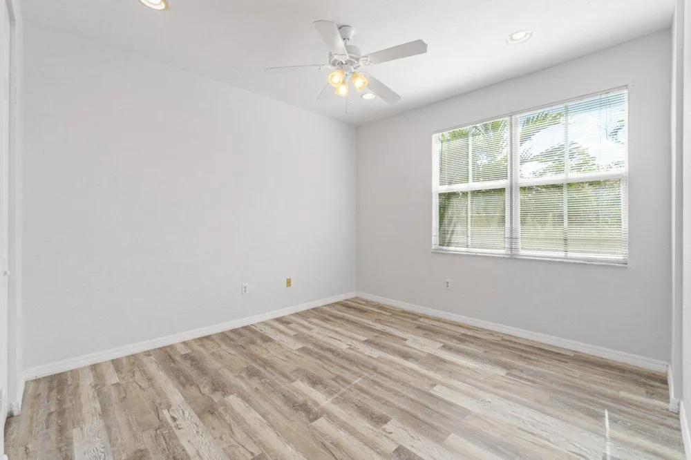 406 Lake Monterey Circle Boynton Beach, FL 33426