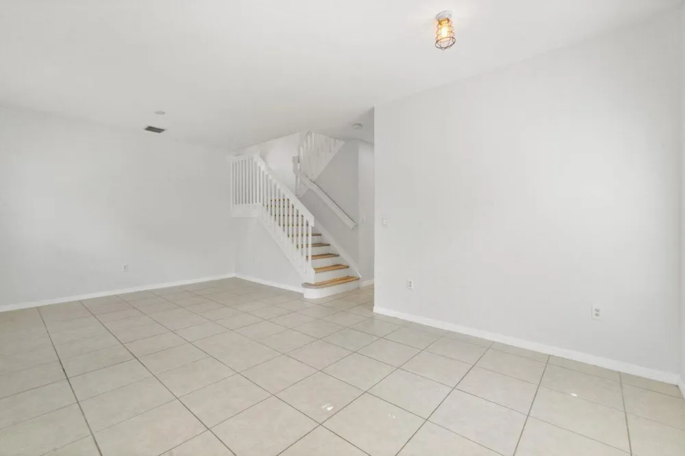 406 Lake Monterey Circle Boynton Beach, FL 33426