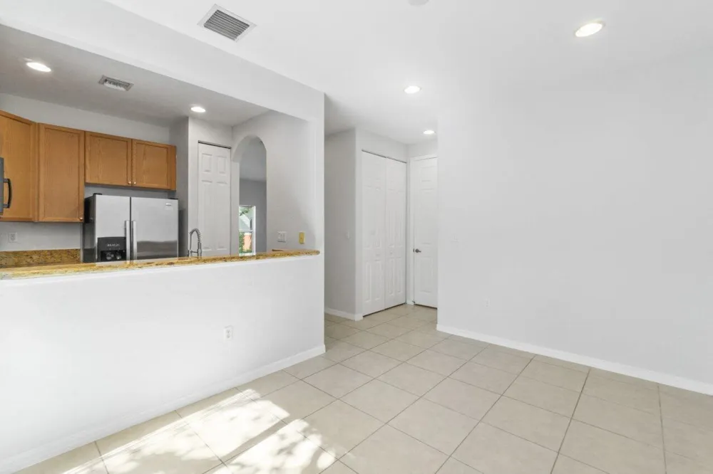 406 Lake Monterey Circle Boynton Beach, FL 33426