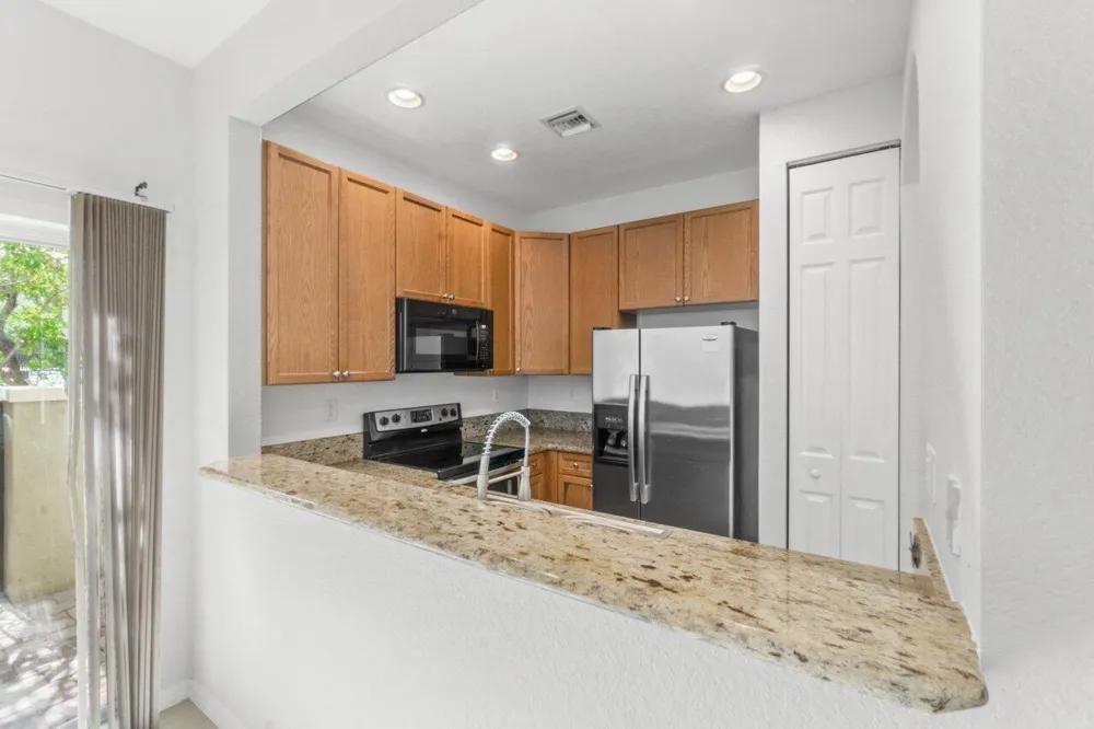406 Lake Monterey Circle Boynton Beach, FL 33426