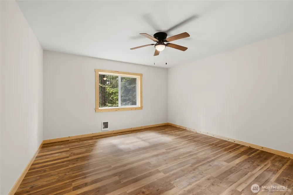 31715 Mount Tahoma Canyon Rd E Ashford, WA 98304
