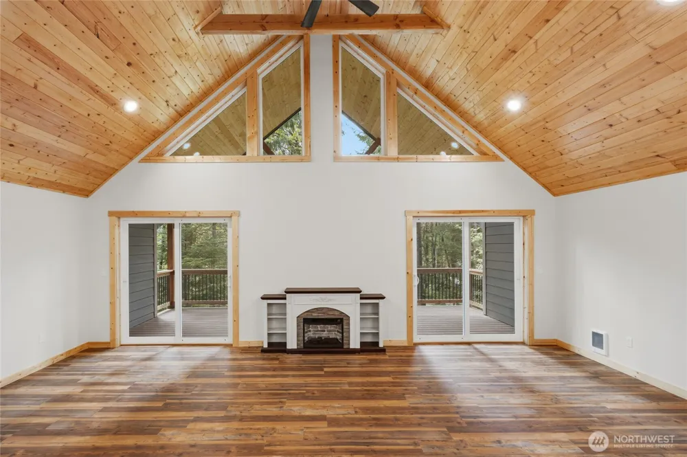 31715 Mount Tahoma Canyon Rd E Ashford, WA 98304