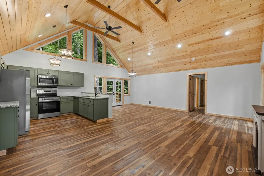 31715 Mount Tahoma Canyon Rd E Ashford, WA 98304
