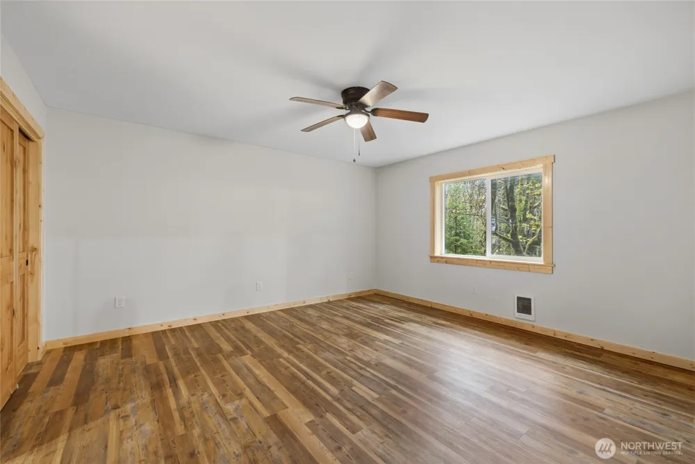 31715 Mount Tahoma Canyon Rd E Ashford, WA 98304