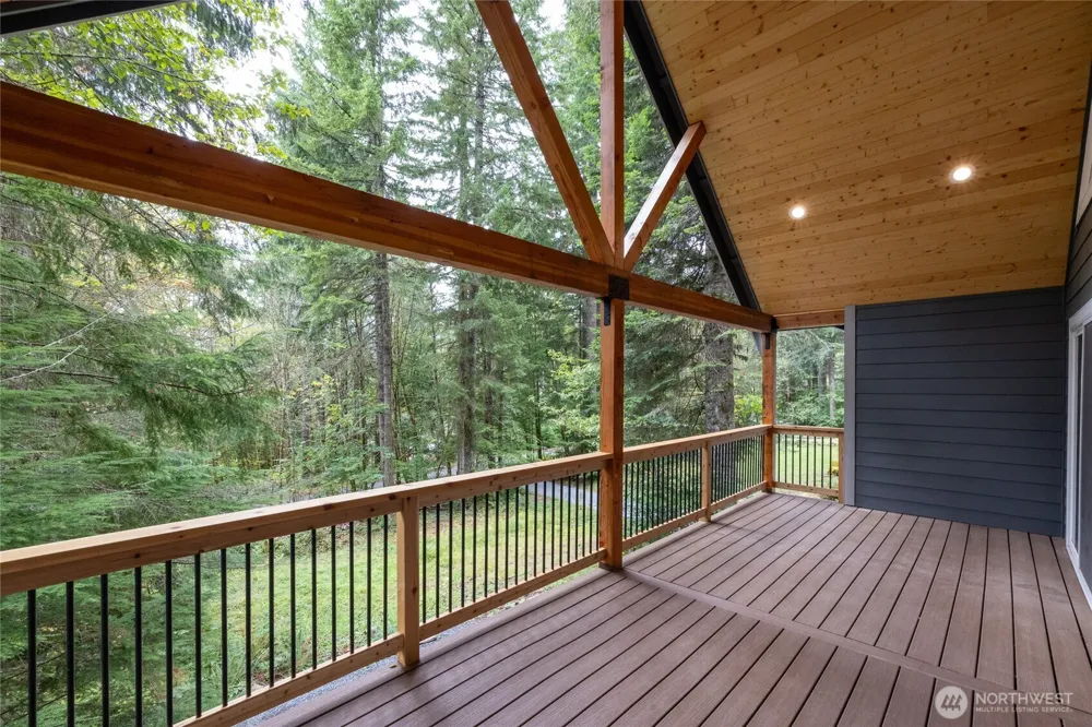 31715 Mount Tahoma Canyon Rd E Ashford, WA 98304