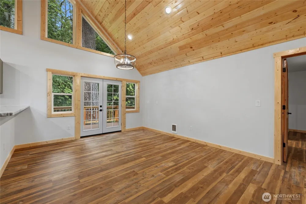 31715 Mount Tahoma Canyon Rd E Ashford, WA 98304