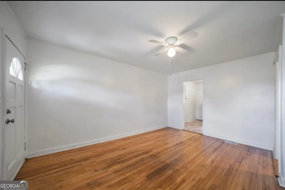 182 184 Lakewood DR SE Marietta, GA 30069