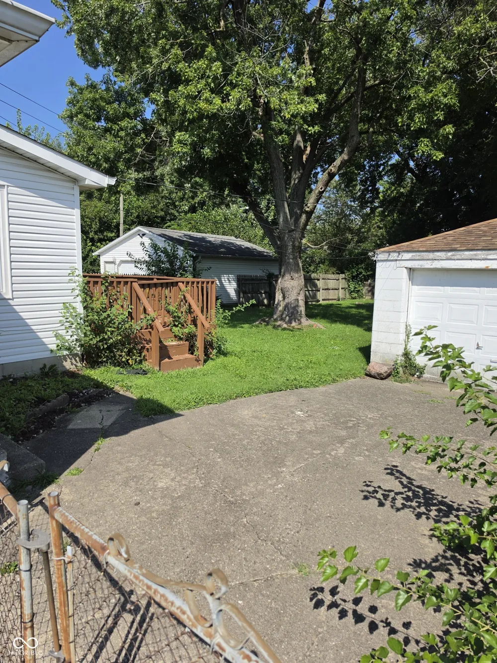 3707 Dequincy Street Indianapolis, IN 46218