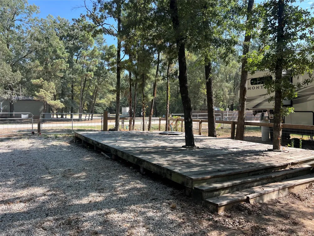 595 Alta Vista Drive Livingston, TX 77351