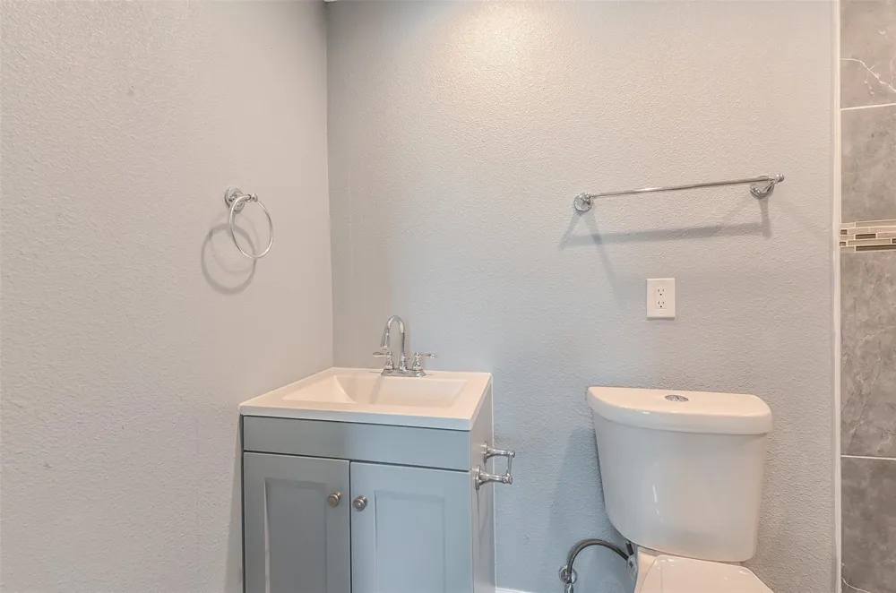 13252 Kanak Street Needville, TX 77461