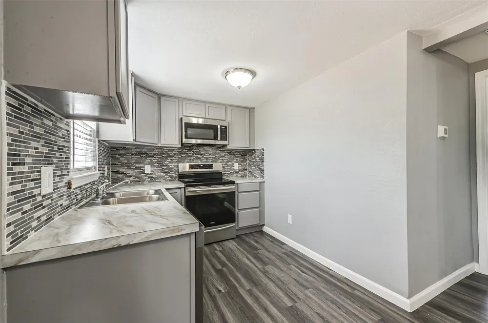 13252 Kanak Street Needville, TX 77461