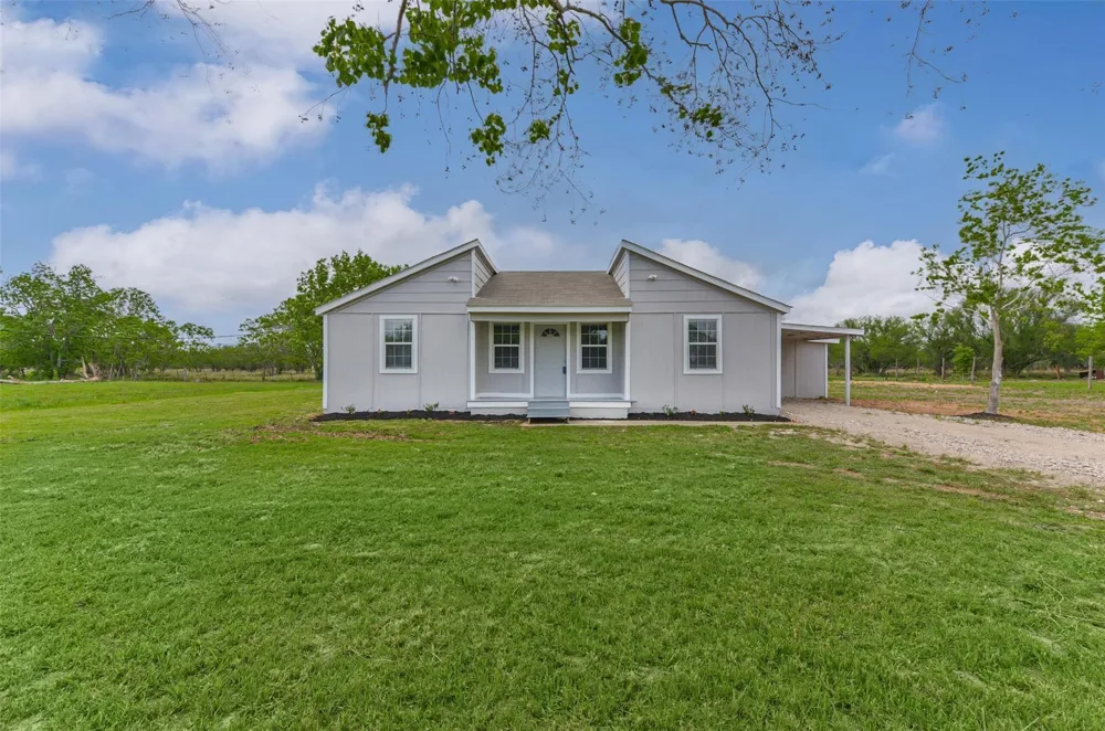 13252 Kanak Street Needville, TX 77461