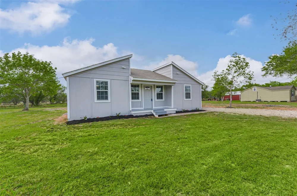 13252 Kanak Street Needville, TX 77461