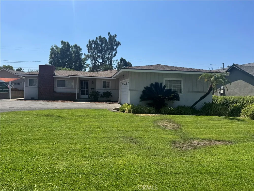434 E Carroll Glendora, CA 91741