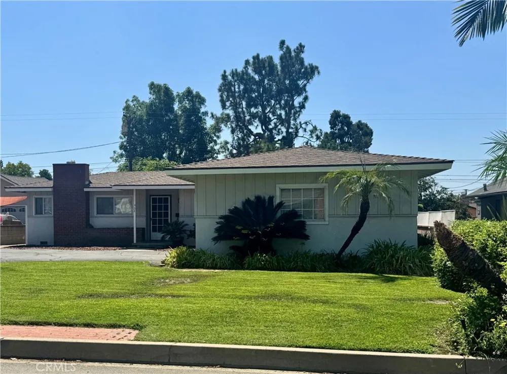 434 E Carroll Glendora, CA 91741