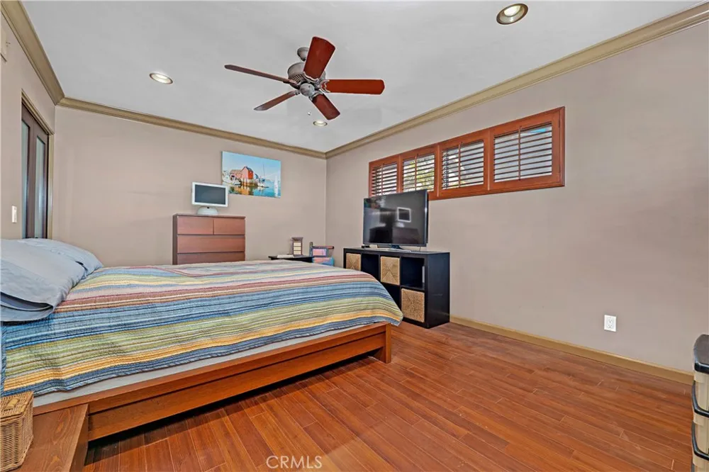 434 E Carroll Glendora, CA 91741