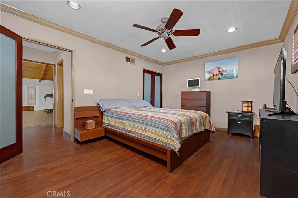 434 E Carroll Glendora, CA 91741