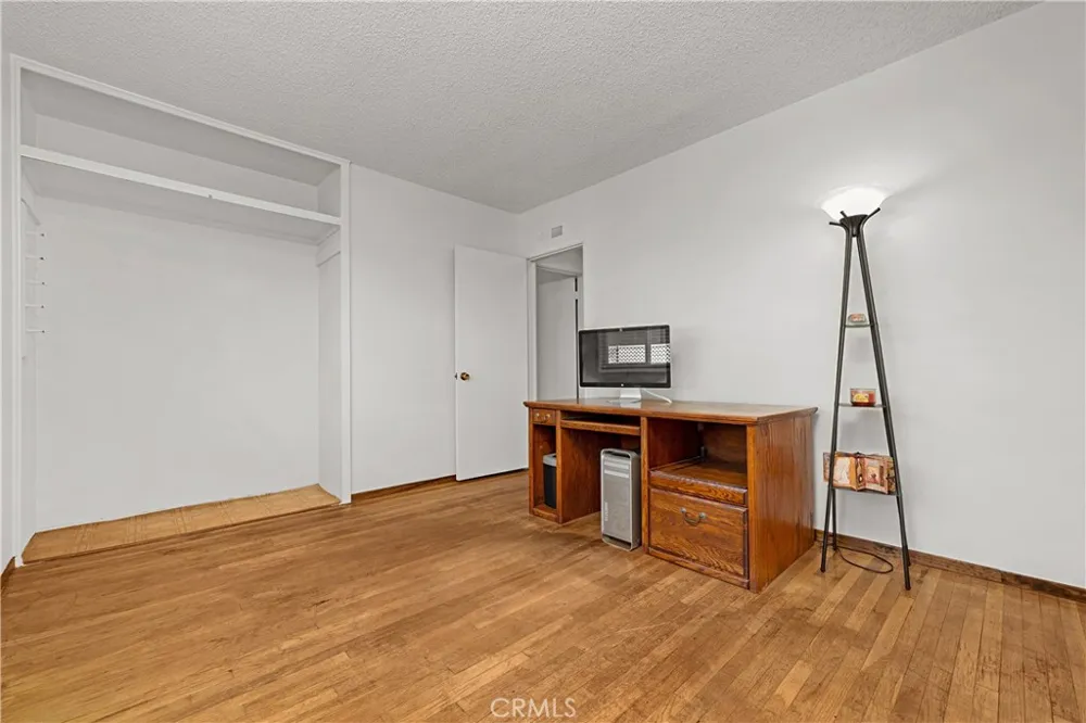 434 E Carroll Glendora, CA 91741