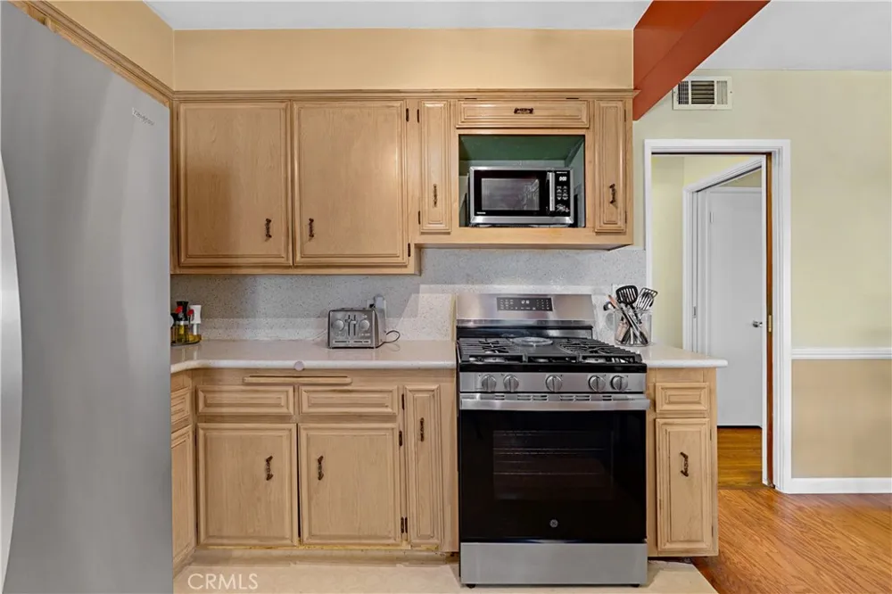434 E Carroll Glendora, CA 91741