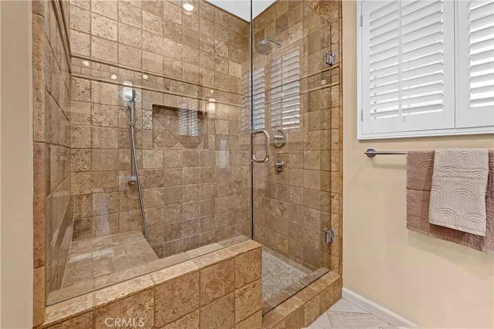 434 E Carroll Glendora, CA 91741