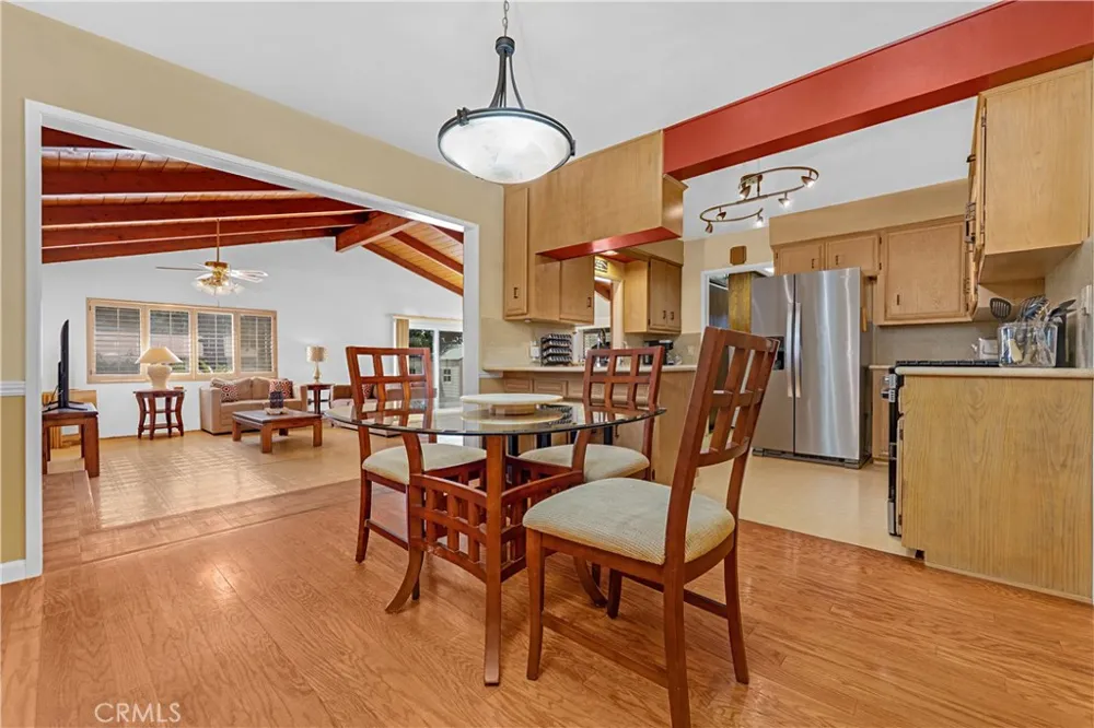 434 E Carroll Glendora, CA 91741