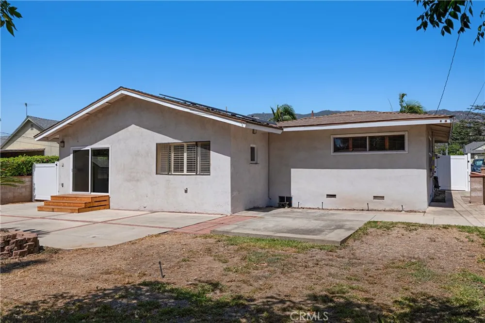 434 E Carroll Glendora, CA 91741