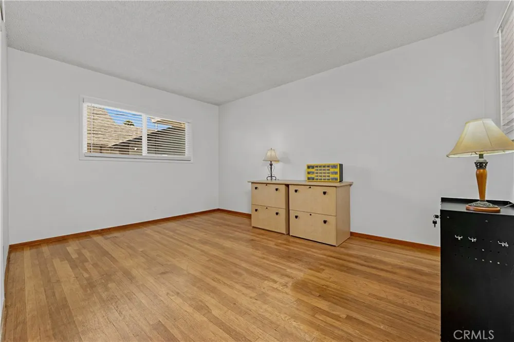 434 E Carroll Glendora, CA 91741