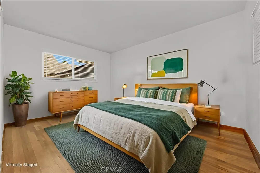 434 E Carroll Glendora, CA 91741